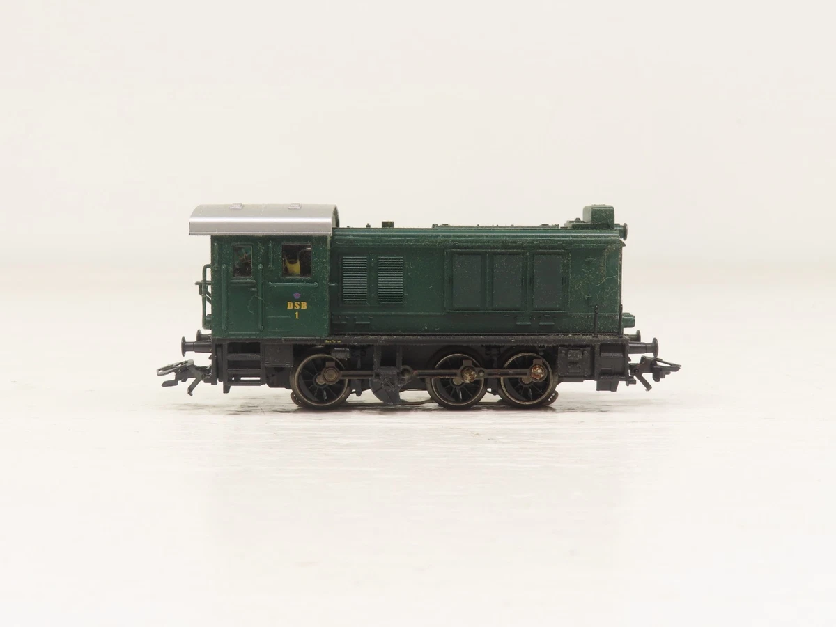 Locomotive Diesel Märklin H0 - Type V80 - Époque 3 - Analogique - Occasion