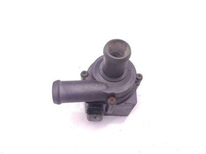 VW CRAFTER Furgon SY Zirkulationswassermotor 059121012A 72170837 2.46 31733566