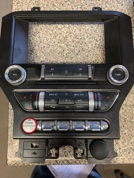 2015-2016 Ford Mustang AC Heater Radio Receiver AM FM W/Control Panel OEM Foto 4 de 4