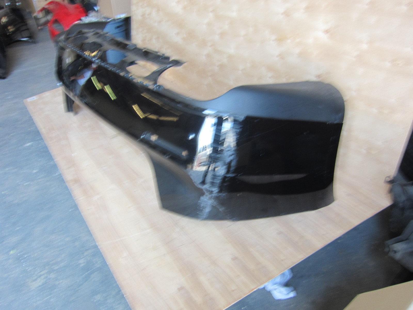 Maserati Ghibli OEM Rear Bumper. Black.. Part# 673004365, 2014-17