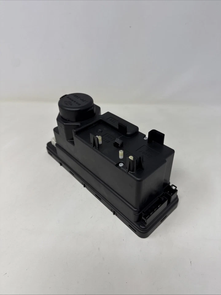 97-04 Mercedes SLK 04-08 Crossfire Central Door Lock Vacuum Pump 1708000848 - Image 4 of 4
