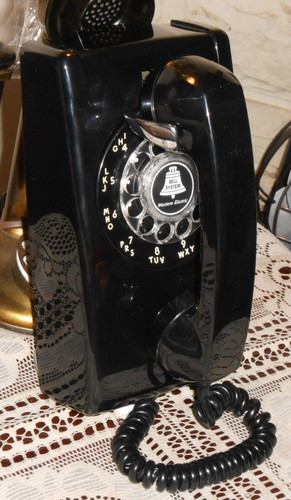 EXCELLENT VINTAGE WESTERN ELECTRIC CLASSIC BLACK ROTARY DIAL WALL PHONE WORKS!