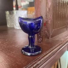 Antique John Bull Cobalt Blue Glass Eye Wash Cup Pat. Date 8/14/1917