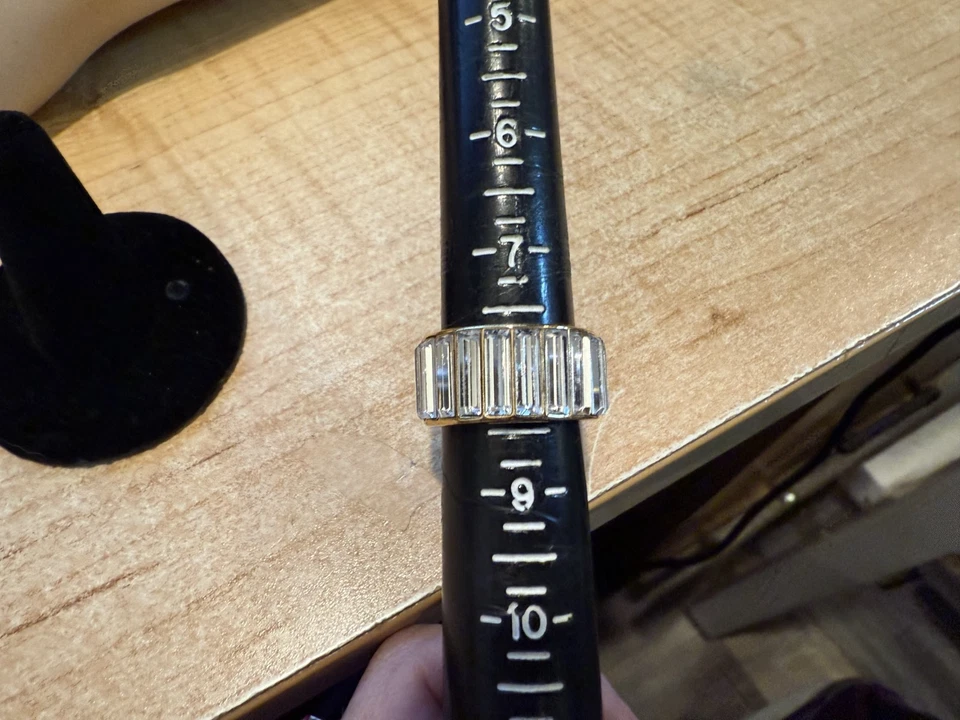 HERMOSO ANILLO KATE SPADE TALLA 8 Foto 3 de 3