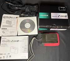 Fuji Finepix Z100 FD 8.0MP Digital Camera - Tested/Works - Dented Cover Read