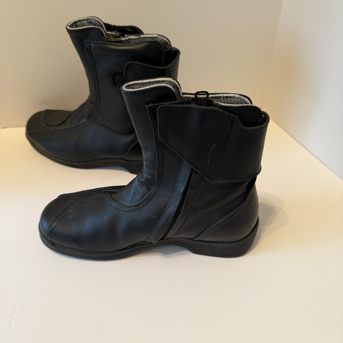 Daytona Rainbow GTX Motorcycle Boots, EU 41 (US 8.5) Gortex Black