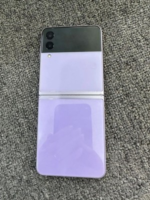 Lavender Samsung Galaxy Z Flip 3 5G F711B Unlocked 256GB Smartphone OPEN BOX A+