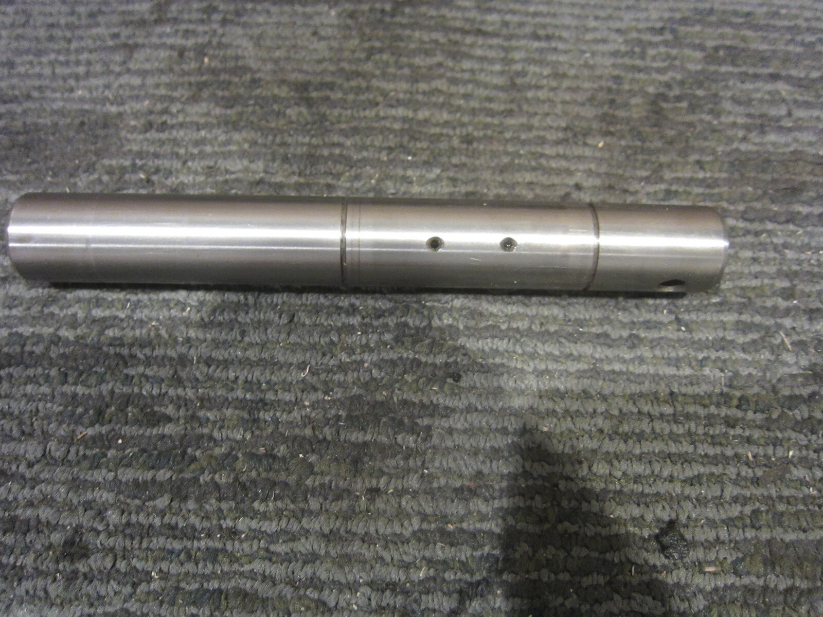 Ferrari 308, Mondial, 328 - Gearbox Pivot Shaft  - P/N 104221