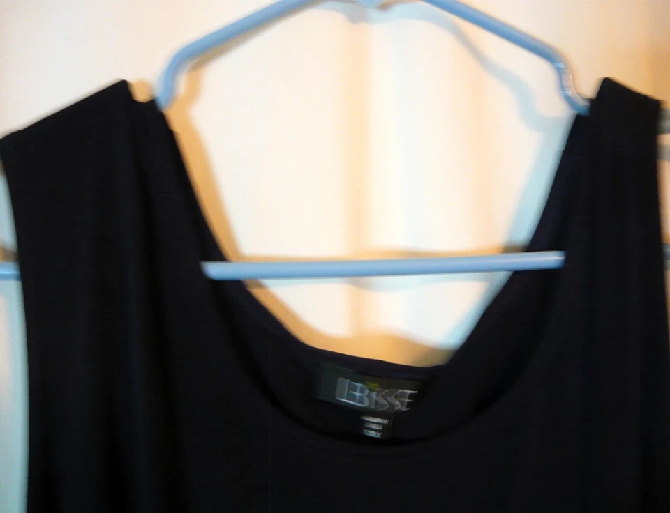 Túnica 'Lbisse' para mujer talla 3X sin mangas azul marino con dobladillo mordedura de tiburón Foto 3 de 4