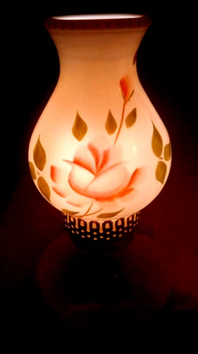 Vintage 12" White Milk Glass Handpainted Hurricane Table Lamp Blue White Daisies