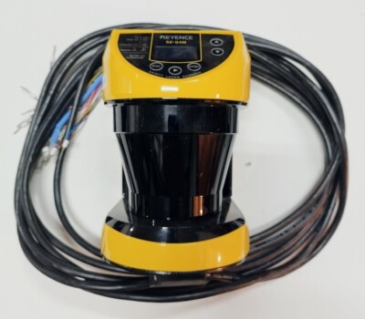         KEYENCE SZ-04M  -  ESCANER LASER DE SEGURIDAD KEYENCE CORP SZ-04M