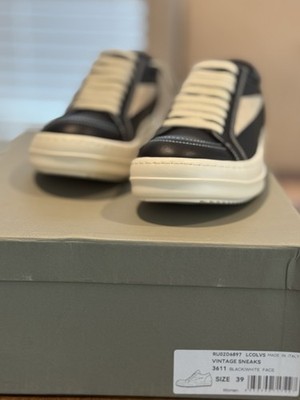 Rick Owens Vintage Sneaks Black/White Low Top Sneaker RU02D6897