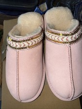 Bearpaw Womens TANYA Suede Embellished Slipper Mule BLUSH Size 8 NEW IN BOX