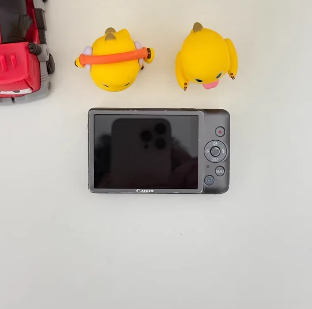 Shiny Gray Canon IXUS 115 High - Def Image Unleash Your Creative Photo Shoots - Image 2 of 4