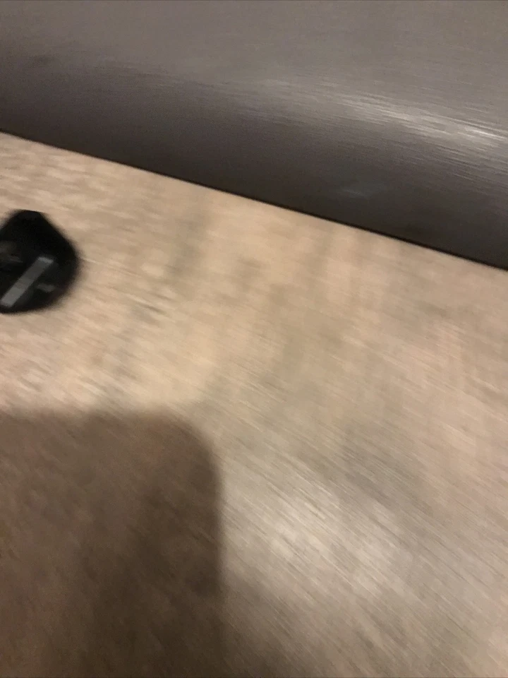 1988 - 1994 Chevy GMC TRUCK, Suburban GLOVE BOX DOOR LID COVER 88-94 Gray OEM - Image 2 of 4