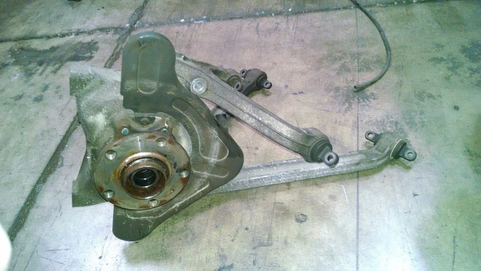 LAMBORGHINI GALLARDO SUSPENSION TRACK CONTROL ARM HUB OEM 