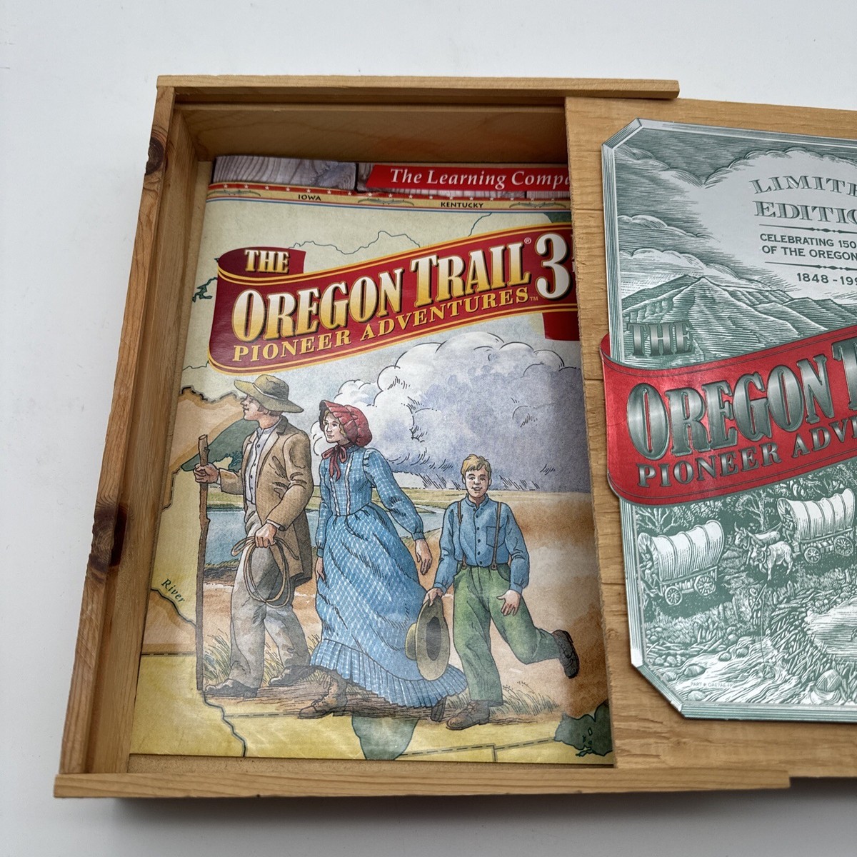 Oregon Trail Pioneer Adventure 3rd Edition (Limited Edition) Wood