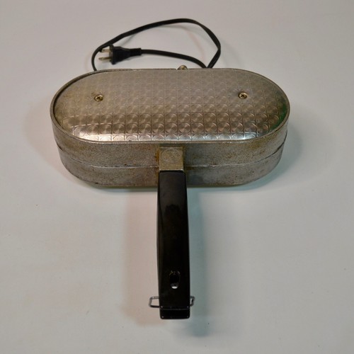 manual pizzelle iron