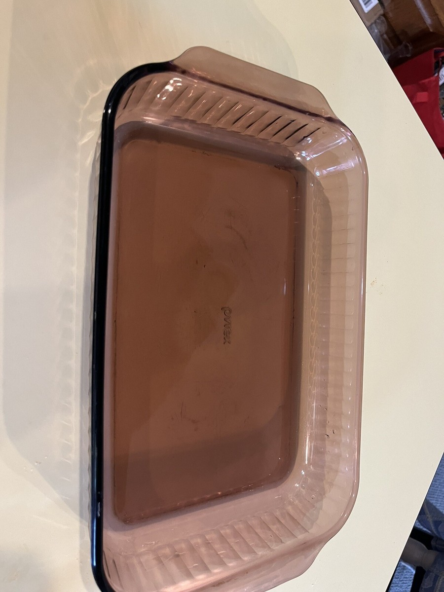 Pyrex Casserole Baking Dish Lasagna Pan 13x9 Cranberry Ribbed 233-S  Visionware