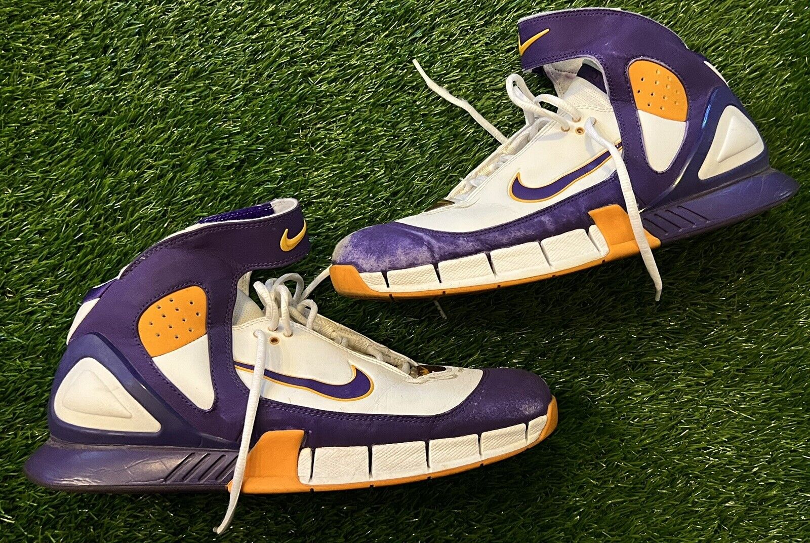 Hostal futuro Algebraico Size 12 - Nike Air Zoom Huarache 2K5 Lakers for sale online | eBay