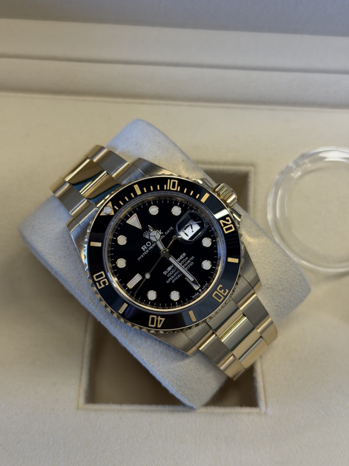 Rolex Submariner Date Yellow Gold Watch - 126613LN image 4