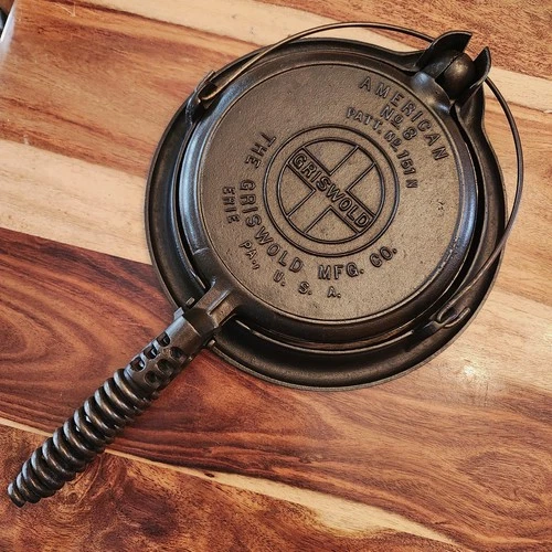 Griswold American Waffle Iron Patent No. 151N, Bailed Low Base 152B, Restored