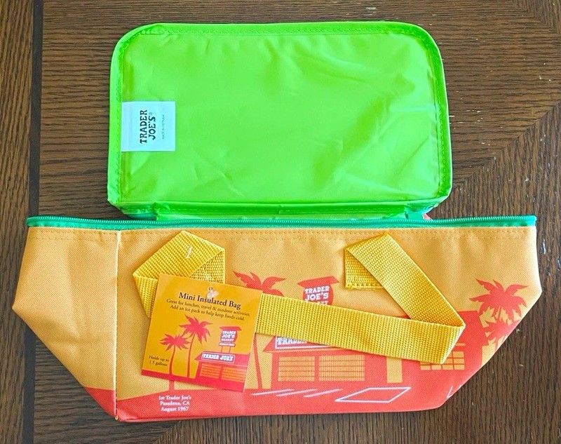NEW!  Trader Joe's Mini Insulated Lunch Bag Zipper Reusable Handle Orange/Green
