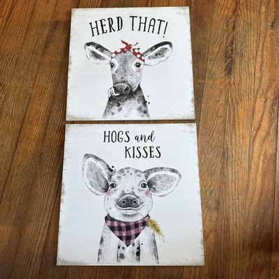 Set Of 2 Animal Signs.  Herd That  &   Hogs And Kisses 