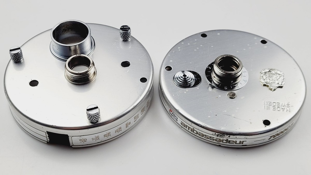 Abu Garcia Ambassadeur 7000 C3 Reel Part - Plate Set Silver