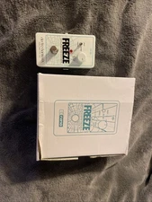 Electro-Harmonix Freeze Sound Retainer Guitar Effect Pedal
