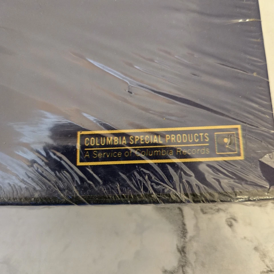 VTG Bing Crosby  Bing Crosby Golden Memories 6 LP Box Set 1977 New Sealed NOS - Image 3 of 4