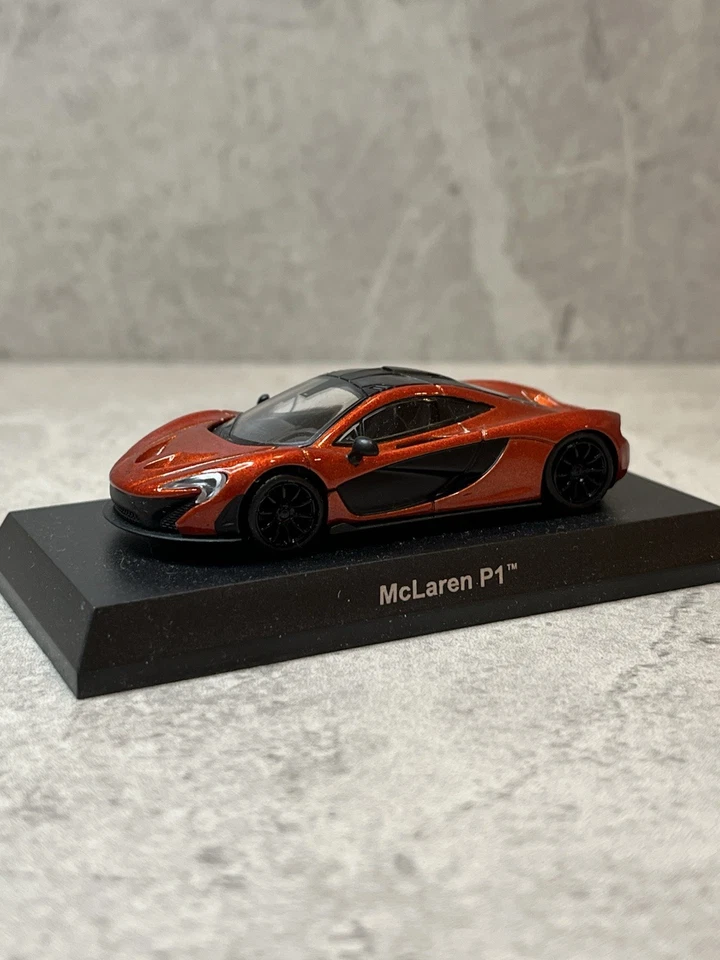 Modelo de coche fundido a presión 1/64 Kyosho MCLAREN P1 NARANJA  Foto 3 de 4