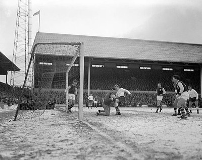 Adam Blacklaw Burnley goalkeeper goes down to clear from Terry Dys- Old Photo 1