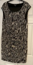 Covington Woman Gray Patterned Knee Length Dress Plus Size 24W New with Tags