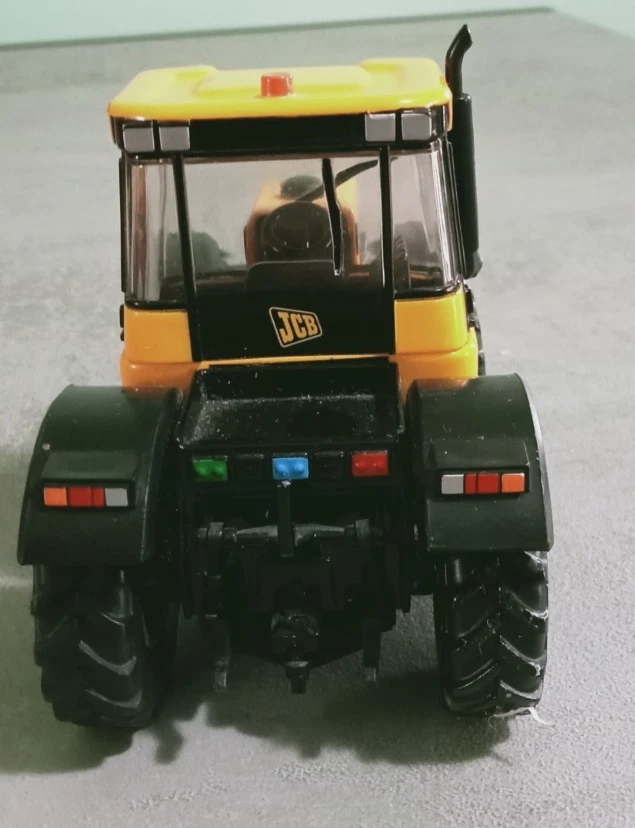 Britains 1:32 - JCB FASTRAC 3185 - I serie - Immagine 4 di 4