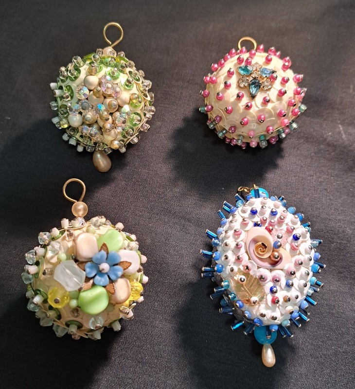 4 MCM Handmade Fancy Beaded Sequins Push Pin Christmas Ornaments Rhinestone
