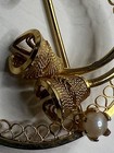 Vintage Gold-Tone Floral Circle Brooch with Pearl Accent — photo 9