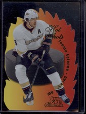 2012-13 Flair Showcase Teemu Selanne Hot Shots Die Cut #13