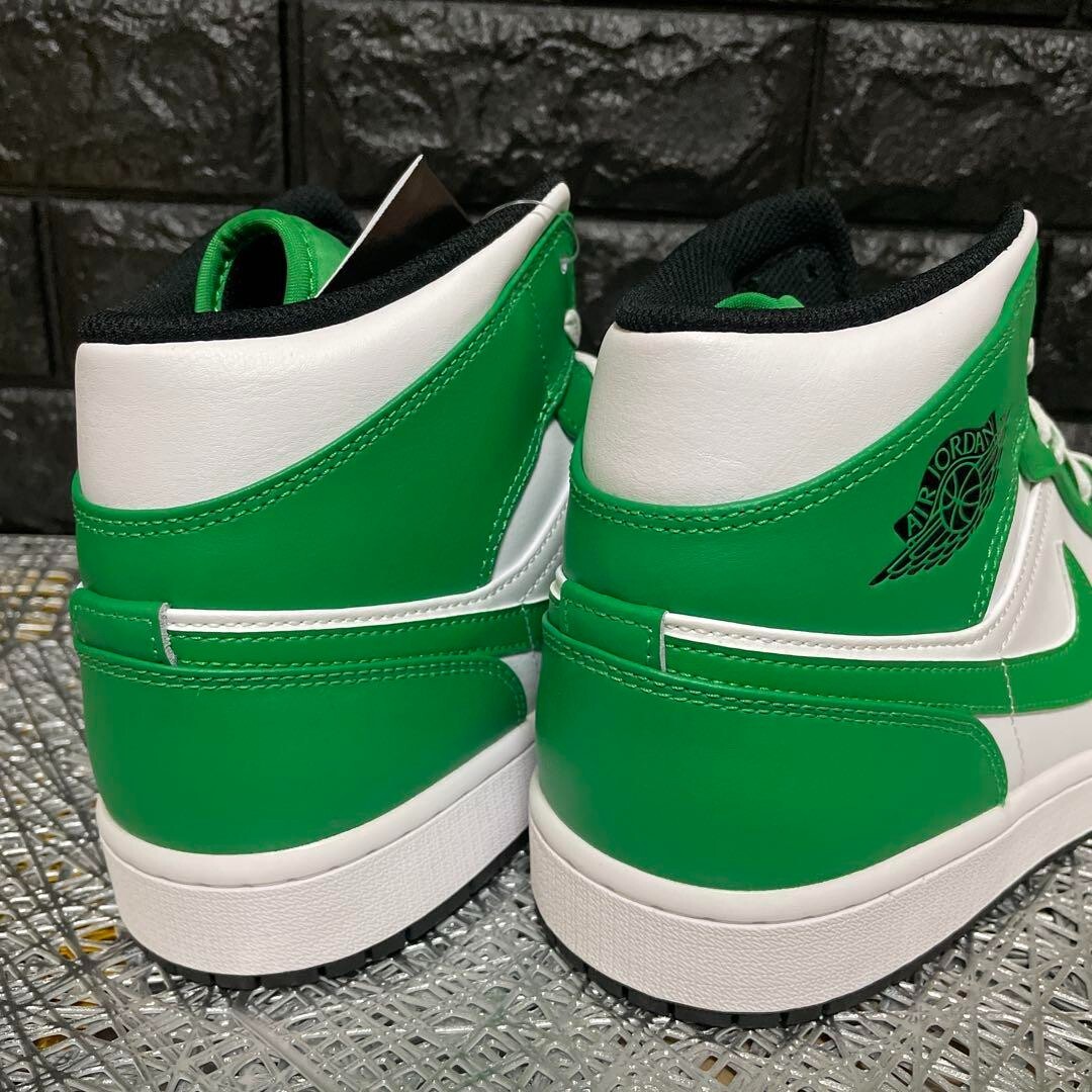 NIKE AIR JORDAN 1 MID LUCKY GREEN ３０センチ s-l1200.jpg