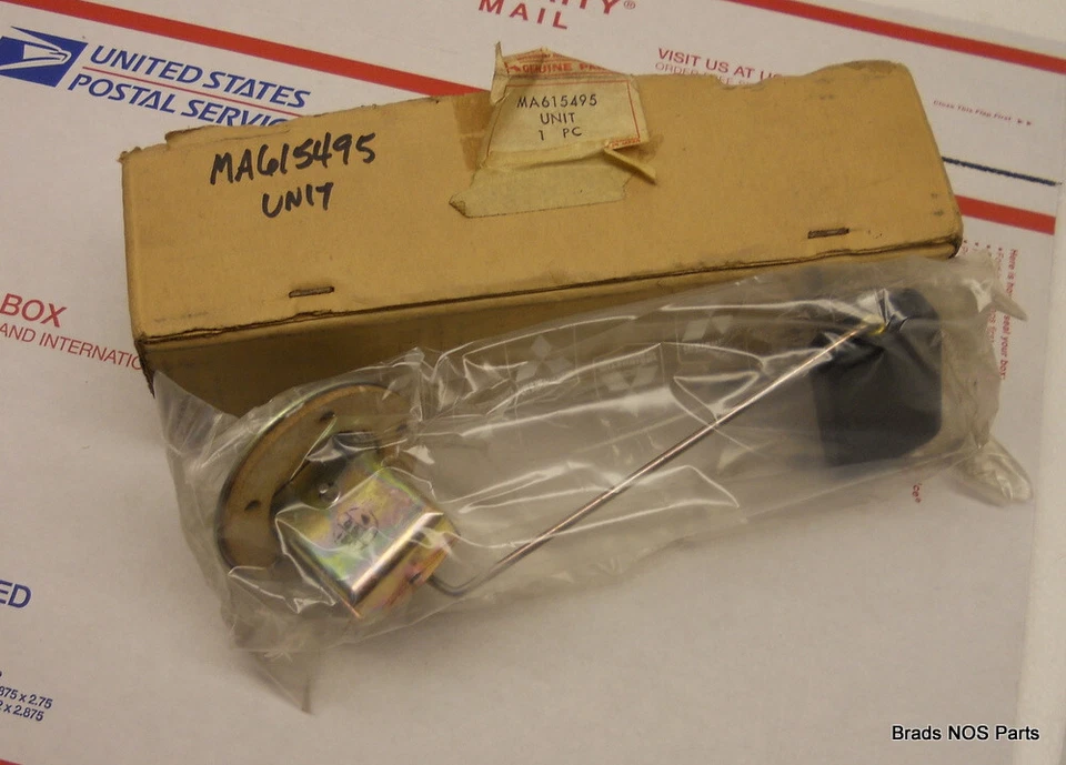 Nuevo de Lote Antiguo Mopar Mitsubishi 1971-1973 Dodge Colt TANQUE DE COMBUSTIBLE CALIBRE pn MA615495 Foto 3 de 3