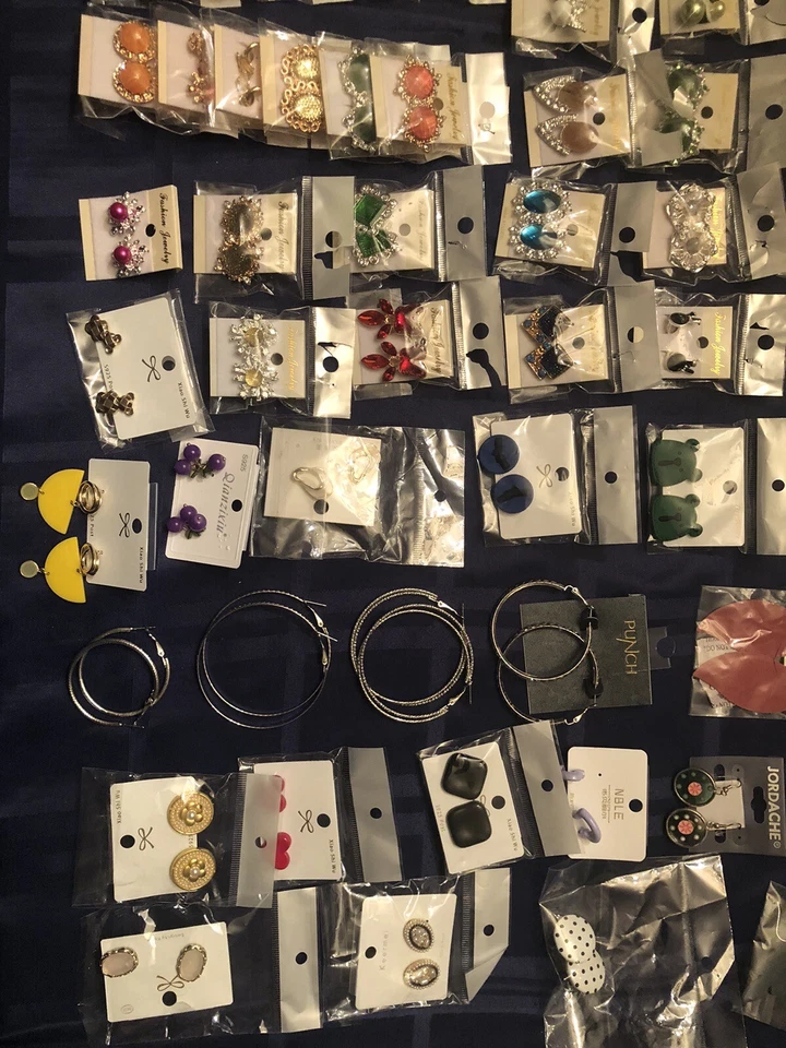 Lotes de 6 brincos por US$ 10,99 - Imagem 3 de 4