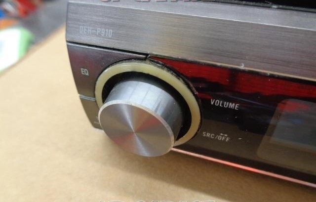 Pioneer carrozzeria DEH-P910 high class Car Stereo CD Player