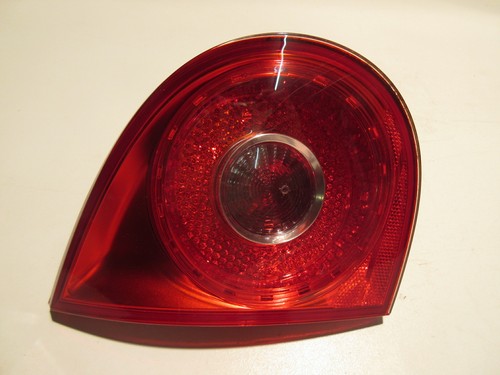 Rückleuchte Heckleuchte Links VW Golf V Facelift 1K6945093E