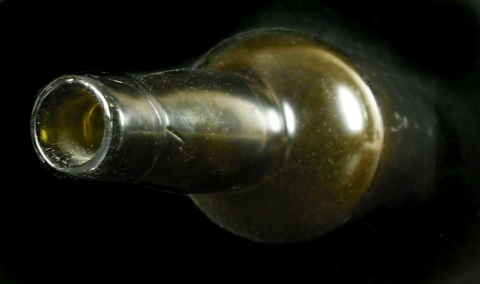 Old Rum Bottle 18th19th Century Underwater Exploration Cuba 30 cm eBay