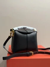 Tod's women's single shoulder crossbody handbag