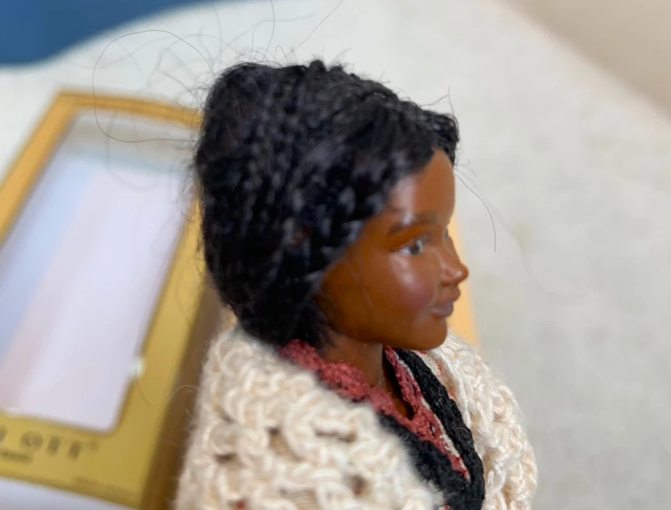 Muñeca Heidi Ott miniatura coleccionable, escala 1:12, en caja Foto 4 de 4