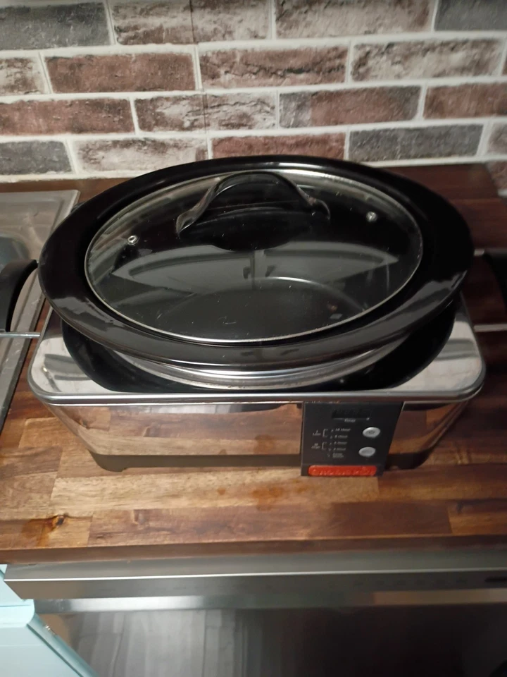 Crock Pot 6 Quart SCCPTP600-S  Stainless Steel Look Oval Slow Cooker With Handle - Image 4 of 4