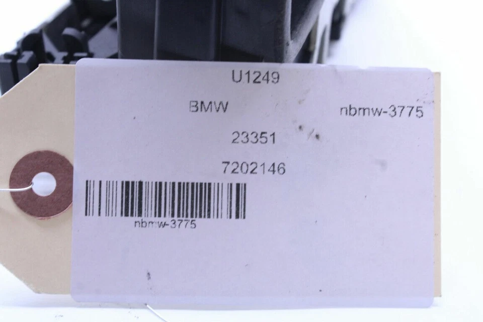 BMW 528i 2008 pestillo de puerta delantera derecho OEM usado Foto 4 de 4