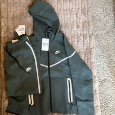 Nike Men's Hooded Green Tracksuit Set Jacket  Pants Size M FZ0754-338