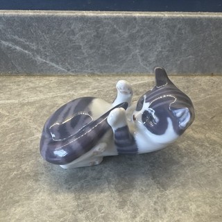 Royal Copenhagen Figurine No. 071 Cat Lying Down Cat Playing